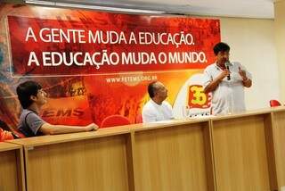O consenso da reunião foi de que os movimentos sindicais e sociais, durante a caminhada, farão um grande ato em defesa da democracia, da Petrobras e pela Reforma Política. (Foto: Divulgação)
