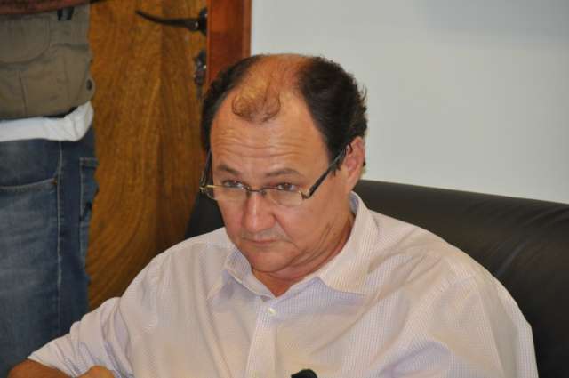 Andr&eacute; diz que deixar&aacute; heran&ccedil;a bendita de obras para Reinaldo inaugurar