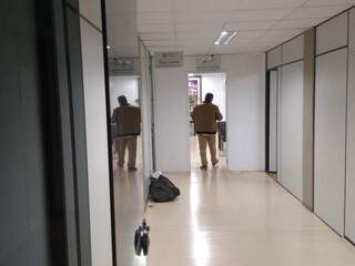 Corredor de acesso ao gabinete do deputado Paulo Corrêa (Foto: Leonardo Rocha)