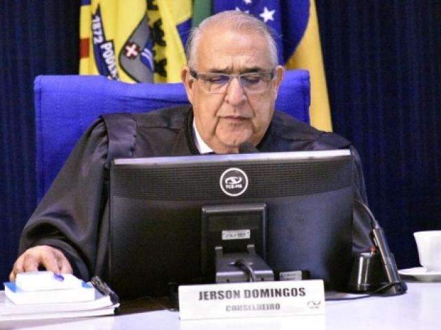 TCE cobra devolu&ccedil;&atilde;o de R$ 234 mil em di&aacute;rias pagas a vereadores em 2016