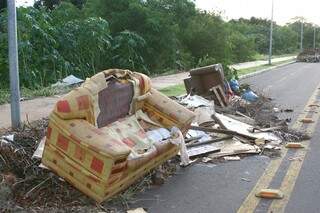 O mapa do lixo revelou que o campeão de lixo inusitado é o sofá. (Foto: Sesau/Reprodução)