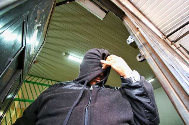 Servidor foi preso em casa durante opera&ccedil;&atilde;o sobre corrup&ccedil;&atilde;o em pres&iacute;dio