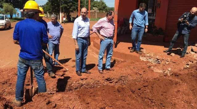 Cidade recebe R$ 10 mi para obras de recapeamento e ter&aacute; anel vi&aacute;rio