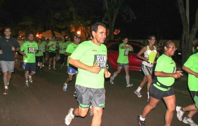 Est&atilde;o abertas as inscri&ccedil;&otilde;es para corrida de rua noturna em Dourados