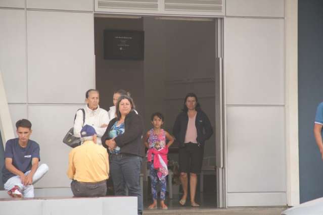 Chinelo preso no &ocirc;nibus interrompeu para sempre a rotina de Leila