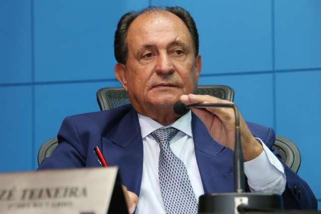 Tribunal de Contas manda Assembleia anular aposentadoria de deputado 