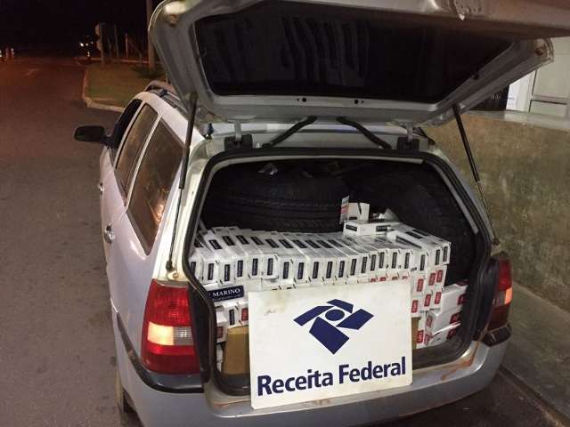 Trio &eacute; preso com mercadorias contrabandeadas avaliadas em R$ 90 mil