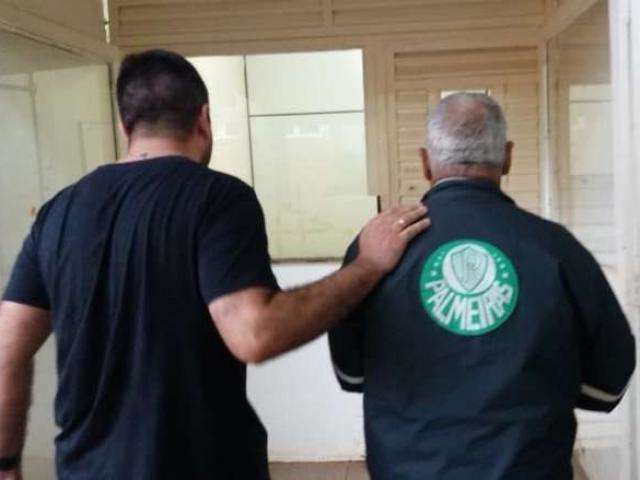 Idoso &eacute; preso por estuprar menina durante 7 anos 
