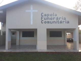 Capela foi reformada com mão de obra e recursos dos próprios moradores. (Foto: Genivaldo Pedroso/Direto das Ruas)