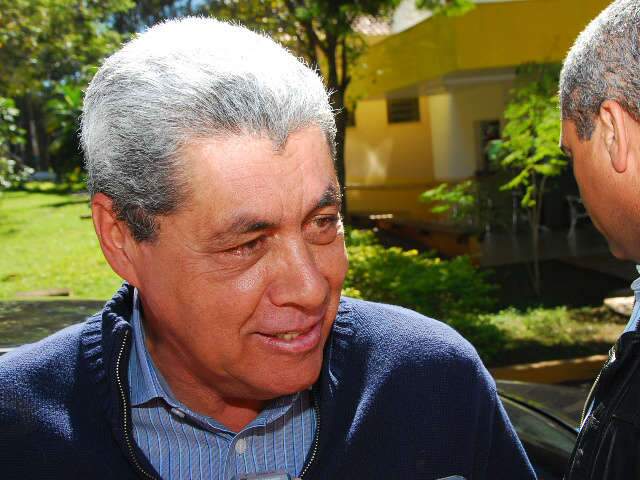  Governador confirma que vai se licenciar para se dedicar &agrave; campanha