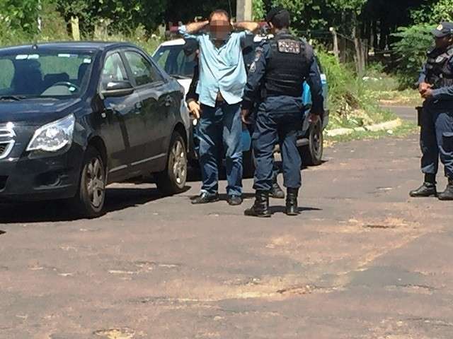 Policiais prendem comerciante que mantinha esposa em c&aacute;rcere privado