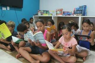 Espaço recebeu um acervo com 214 livros e 101 jogos educativos infanto-juvenis. (Foto: Divulgação/Assessoria)