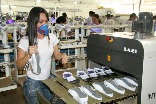  Ind&uacute;stria j&aacute; gerou este ano 11.400 novos postos de trabalho, diz Fiems