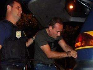 Engenheiro civil &eacute; preso com 52 quilos de coca&iacute;na em Mercedes Benz