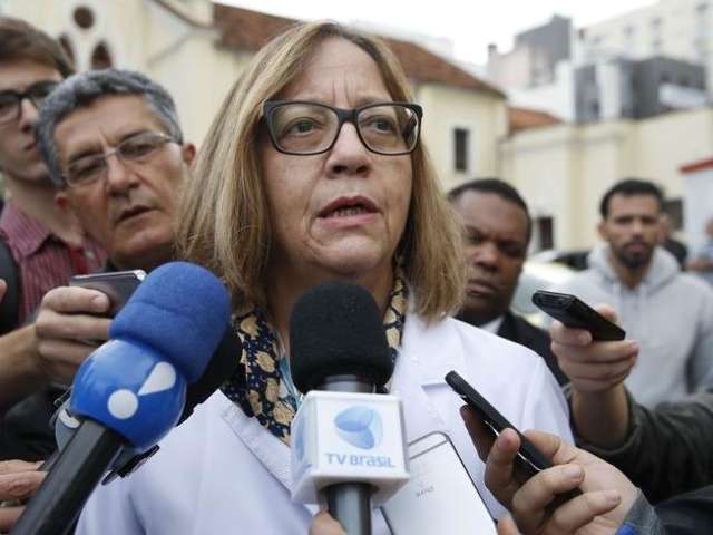 Bolsonaro usar&aacute; bolsa de colostomia por at&eacute; tr&ecirc;s meses, diz m&eacute;dica