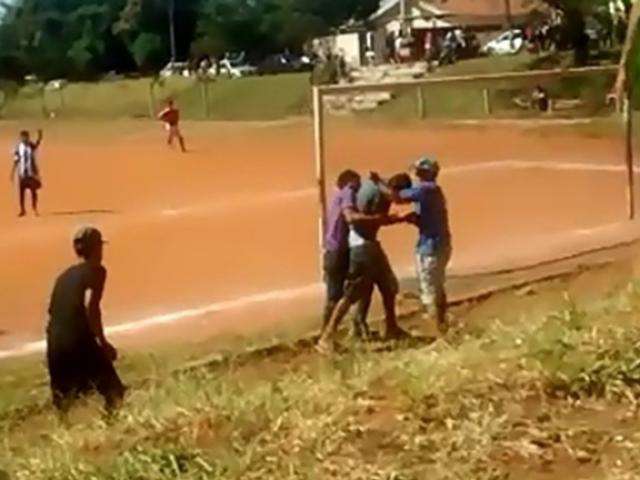 Irm&atilde;os que mataram jovem a facadas em campo vai a j&uacute;ri nesta 3&ordf; feira 