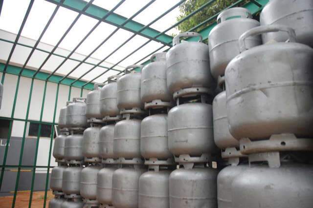 Distribuidores v&atilde;o discutir adultera&ccedil;&atilde;o e reajuste no pre&ccedil;o do g&aacute;s de cozinha