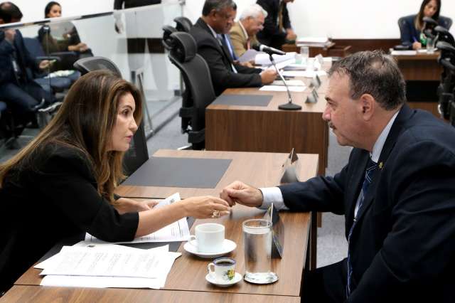 Projeto quer sistema contra desperd&iacute;cio de &aacute;gua em pr&eacute;dios p&uacute;blicos 