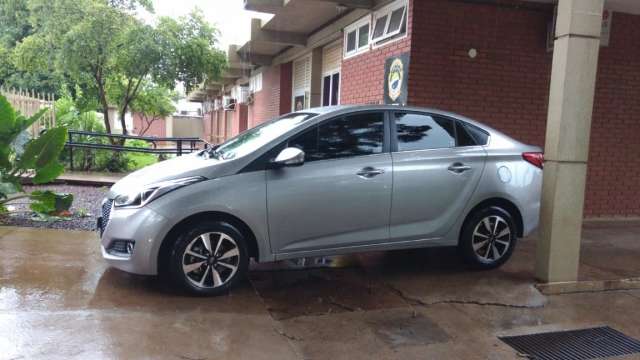 Assaltante &eacute; preso rodando com carro que roubou de idosa de 85 anos