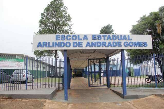 Dezessete candidatos obt&ecirc;m liminar para participar de elei&ccedil;&atilde;o de diretores