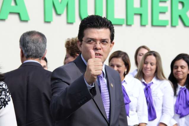 Olarte diz que vaias em evento com Dilma foi &#039;arma&ccedil;&atilde;o&#039; para lhe desestabilizar