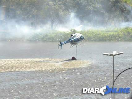  Helicóptero do Ibama já combate focos de incêndio em Corumbá