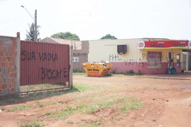 Picha&ccedil;&otilde;es para &lsquo;mandar recado&rsquo; chocam moradores do Aero Rancho