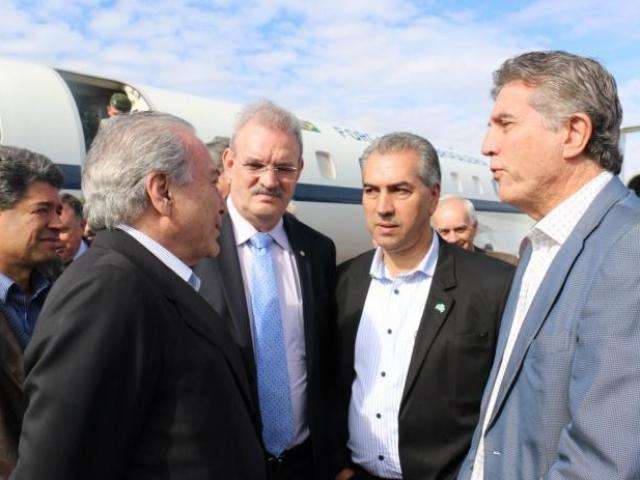 Geraldo reclama da aproxima&ccedil;&atilde;o de Murilo Zauith e amea&ccedil;a deixar PSDB