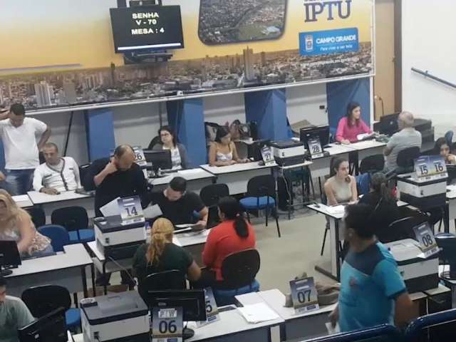 Taxa do lixo: no fim do prazo, movimento &eacute; tranquilo em Central