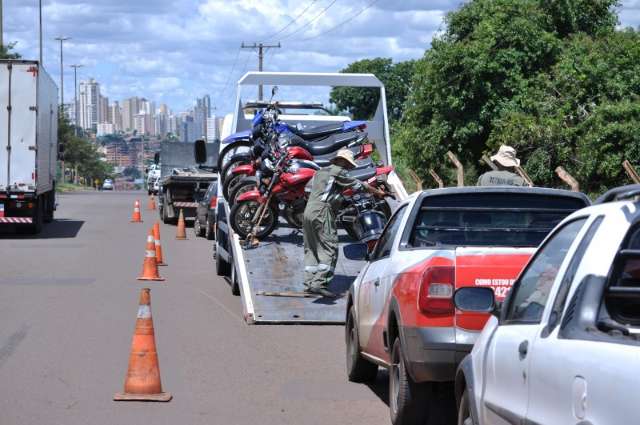 Blitz marca encerramento do curso de agentes de tr&acirc;nsito da Guarda Municipal