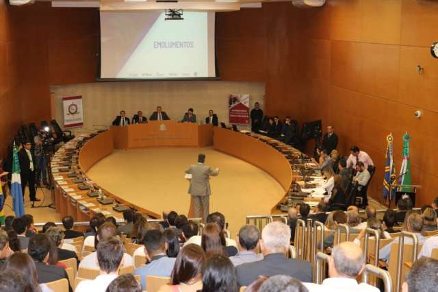 Projeto para rever taxas cartor&aacute;rias deve chegar em outubro &agrave; Assembleia