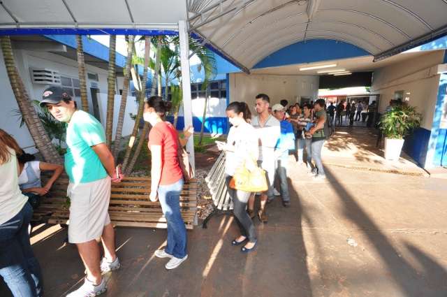 &Agrave;s v&eacute;speras de aulas come&ccedil;arem, Fies ainda &eacute; problema