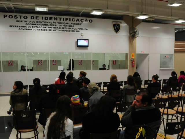  Em MS, lei da Carteira de Identidade gratuita s&oacute; ser&aacute; cumprida em 2013 