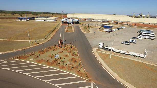 Com estimativa de criar 700 empregos, f&aacute;brica recebe governador na segunda