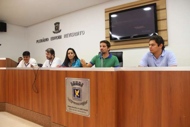 Revis&atilde;o da LOM pode exigir que prefeito fa&ccedil;a demonstrativo anual de obras