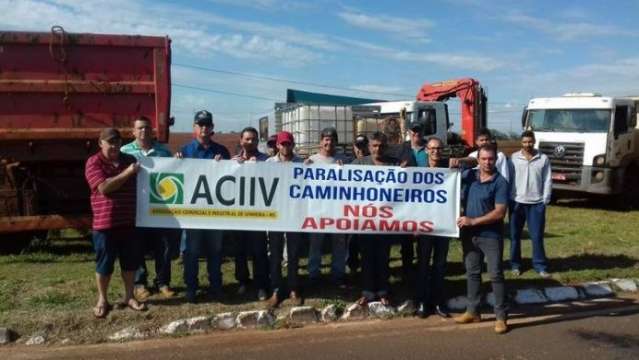 Comerciantes decidem paralisar em apoio &agrave; greve dos caminhoneiros