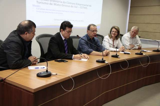 Proposta prev&ecirc; at&eacute; 2% do ISS para investir no turismo
