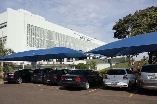 Santa Casa cancela contratos de estacionamento e para auditoria