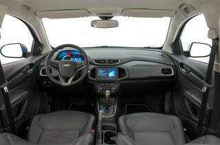 GM apresenta Onix e Prisma com câmbio automático de seis velocidades