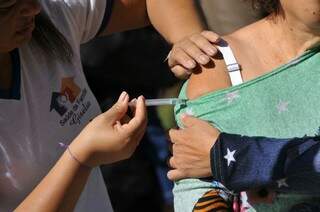 Campanha de vacinação começou neste sábado.(Foto: Alcides Neto)