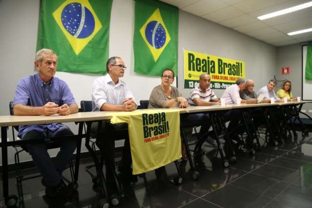 Comando da PM se re&uacute;ne para discutir seguran&ccedil;a durante protesto 