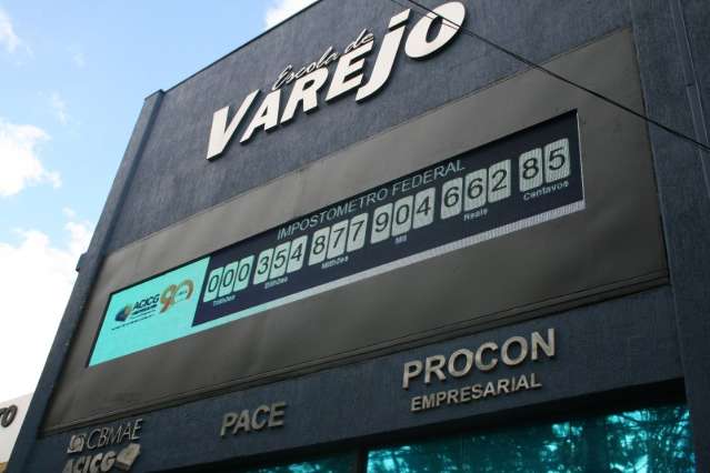 Campo-grandenses j&aacute; pagaram R$ 500 mi em imposto, R$ 600 por pessoa