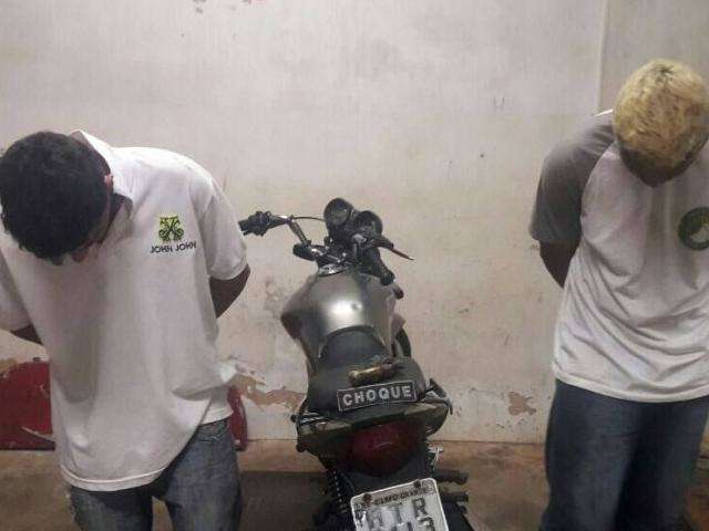 Policial militar de folga prende dupla em flagrante durante assalto