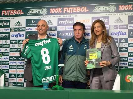 Na volta ao Palmeiras, Cuca diz que precisava de f&eacute;rias com a fam&iacute;lia