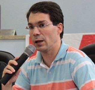 PT vai a Bernal e ouve dele declara&ccedil;&atilde;o de apoio a Delc&iacute;dio