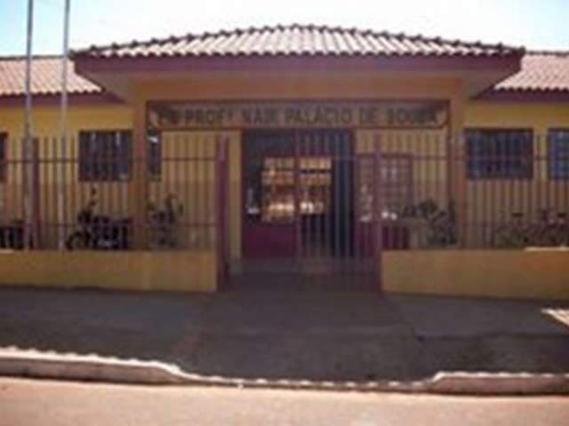  Escola estadual cobra taxa para alunos fazerem prova em Nova Andradina