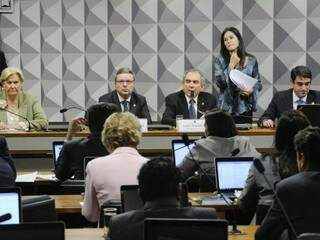 Comissão de impeachment no Senado. (Foto: Edilson Rodrigues/Agência Senado)