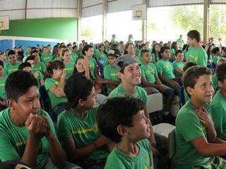 Alunos de Escola Estadual da Capital (Foto: Chico Ribeiro/Governo)