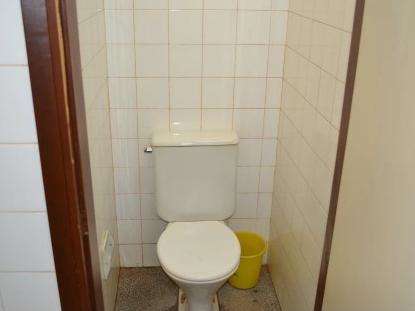 Com greves seguidas e sem material b&aacute;sico, limpeza &eacute; um drama na UFMS