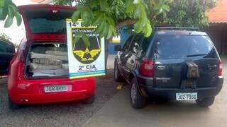 Carros e droga foram encaminhados para a Polícia Federal em Três Lagoas (Foto: Divulgação/PRE)